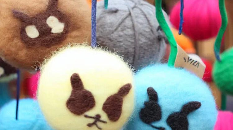 Colorful Felt Pom-Poms for Sale: Creative Crafting Delights - Best Himalaya