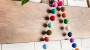 Crafting-Joy-A-Festive-How-To-Guide-for-Delightful-Felt-Bead-Garlands Best Himalaya