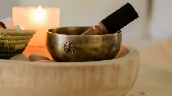 Exploring the Versatile Uses of Green Resin Statues - Best Himalaya