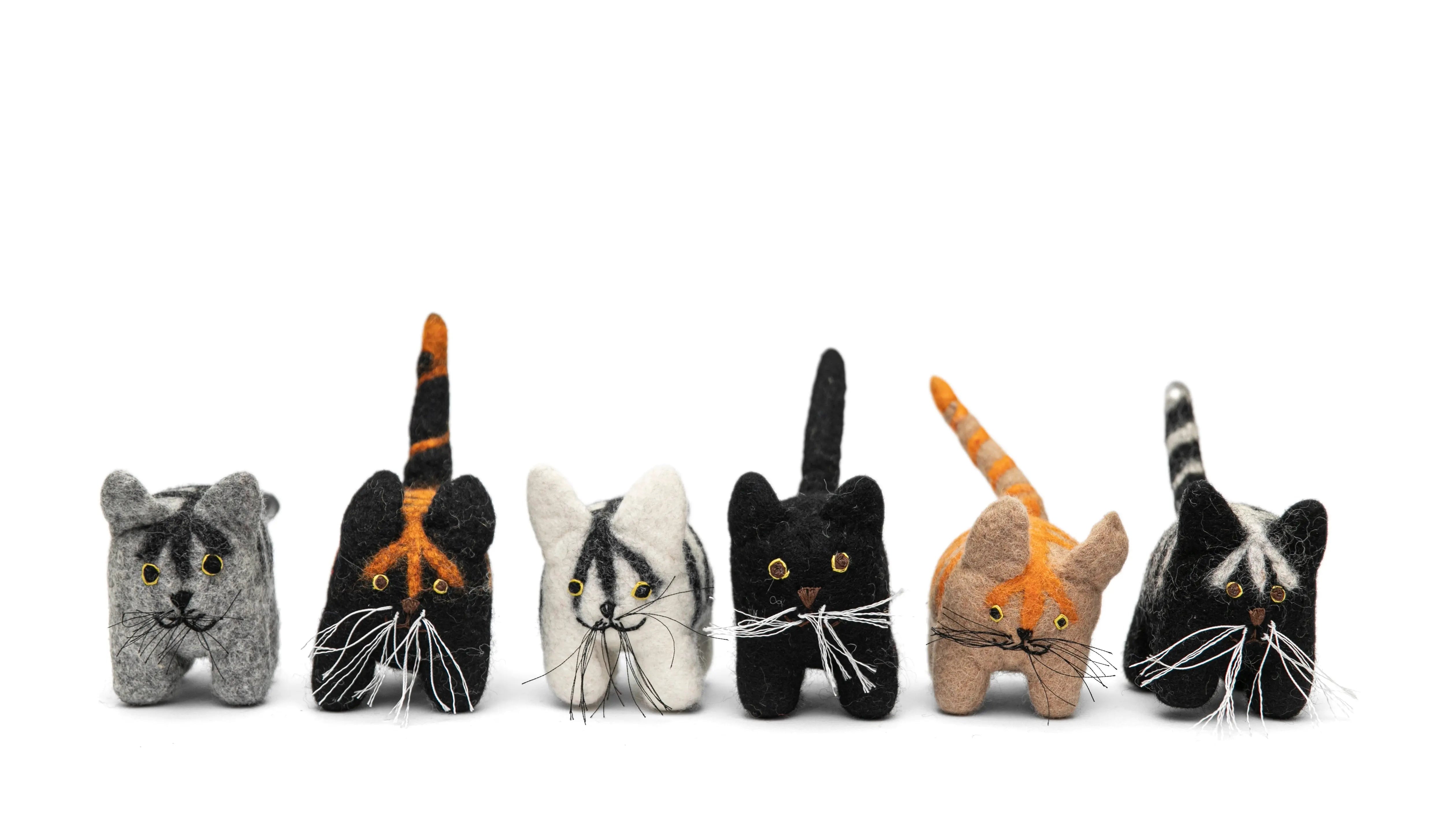 Felt-Cat-Toys-A-Montessori-Approach-to-Kids-Play-Wholesale-Suppliers Best Himalaya