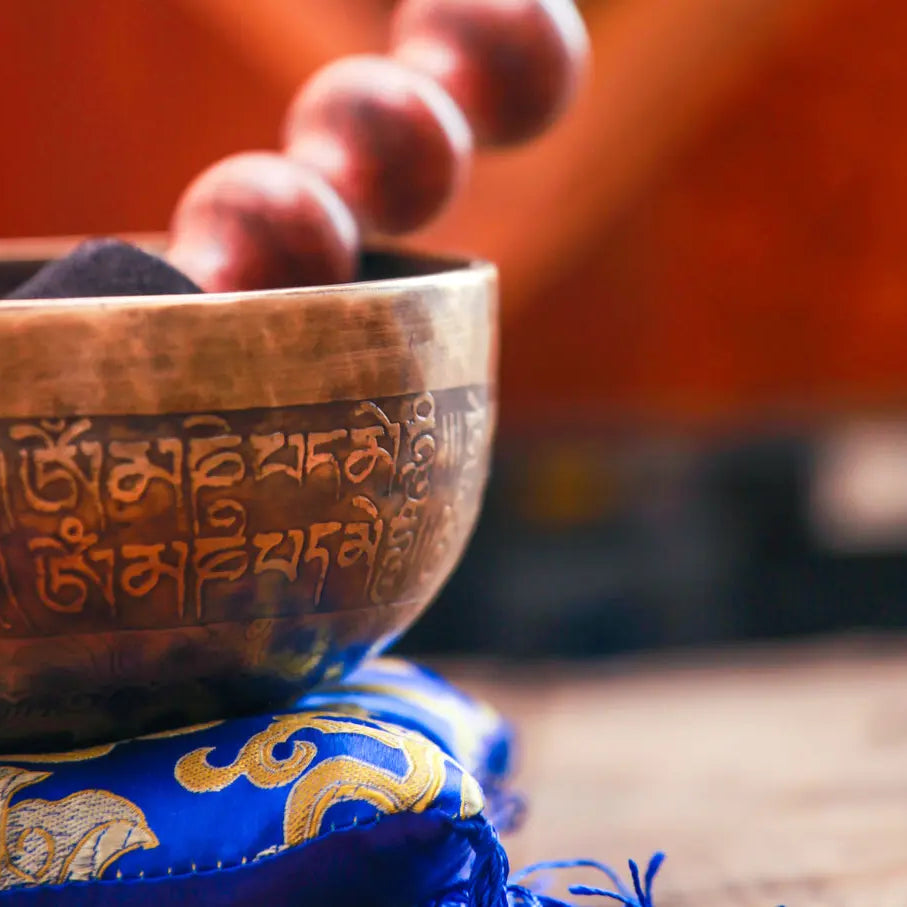 Antique Singing Bowl 13 cm Hand hammered - Best HimalayaBest Himalaya