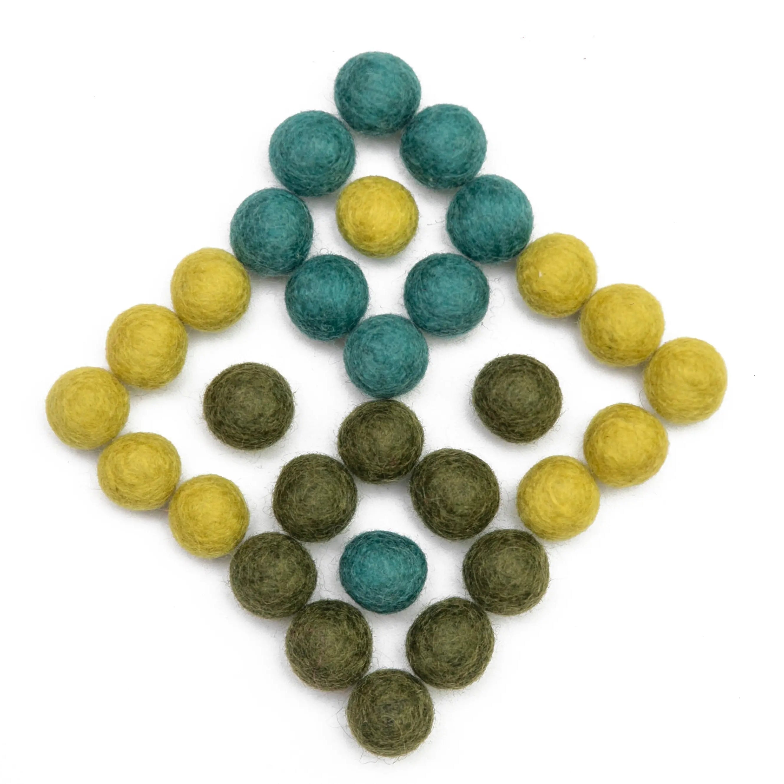 2cm Felt Balls Best Himalaya