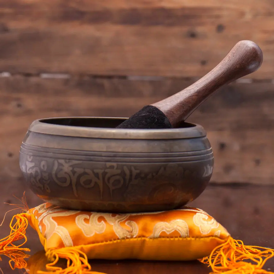 4-inch Buddhism Mantra Caved Singing Bowl - Best HimalayaBest Himalaya