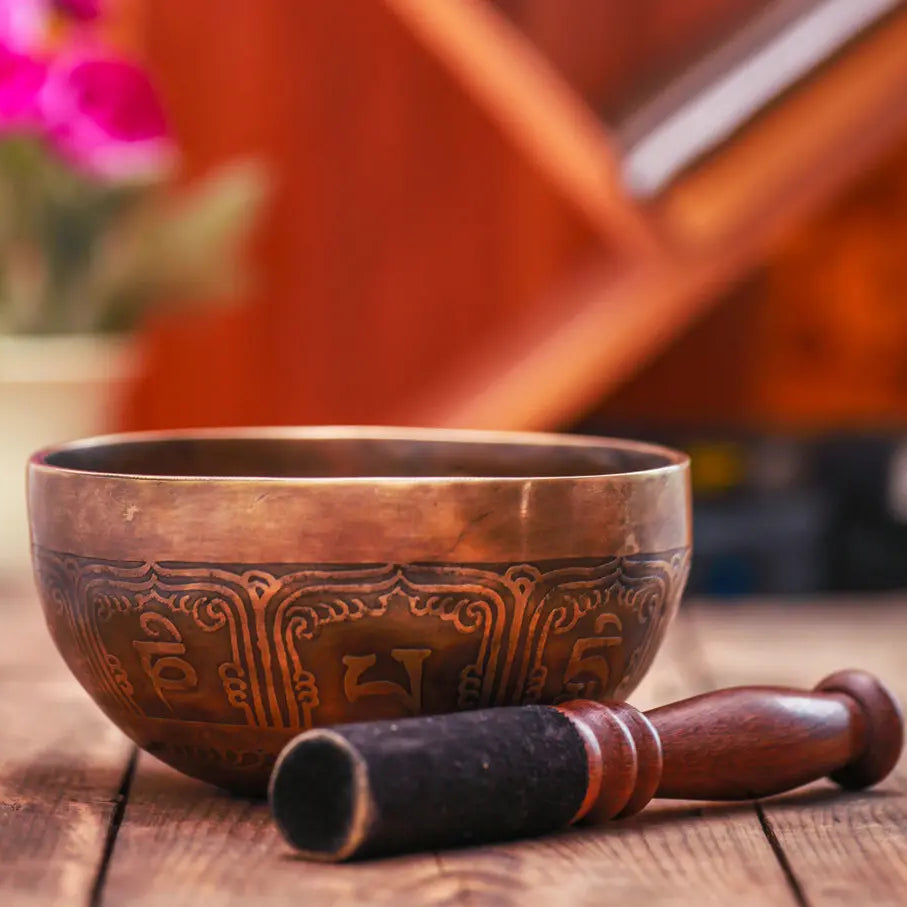 Antique Jam Bati Silk Cushion & Wooden Mallet Set - Best HimalayaBest Himalaya