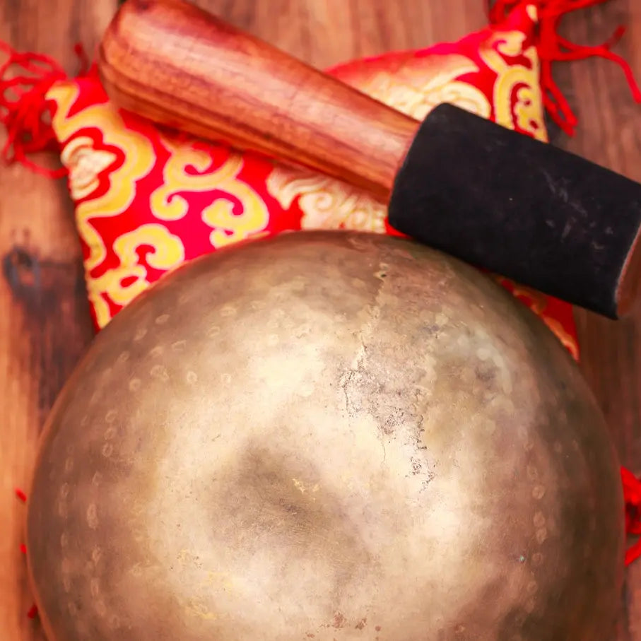 Antique Local Seven Metal Chakra Balancing Singing Bowl - Best HimalayaBest Himalaya