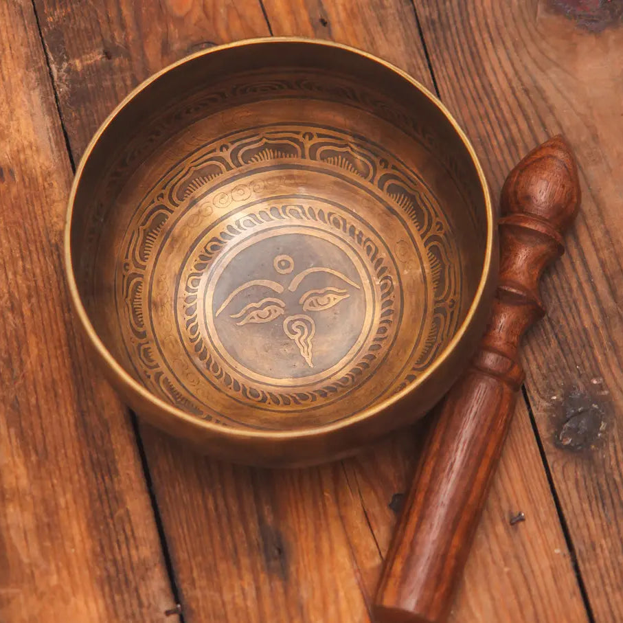 Antique Wisdom Eye Design Mantra Singing Bowl - Best HimalayaBest Himalaya