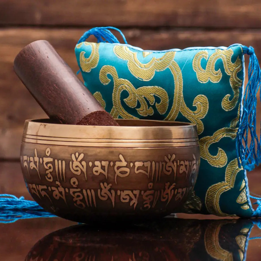 Buddha Mantra Carved Singing Bowl Mallet & Pillow Set - Best HimalayaBest Himalaya