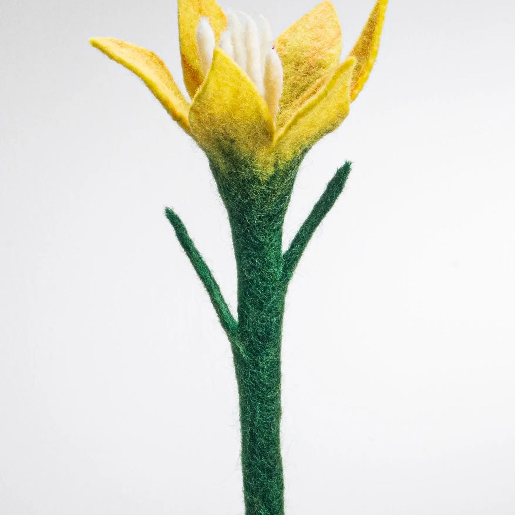 Elevate Your Crafts with Lifelike Felt Flowers - Shop Now - Best HimalayaBest Himalaya