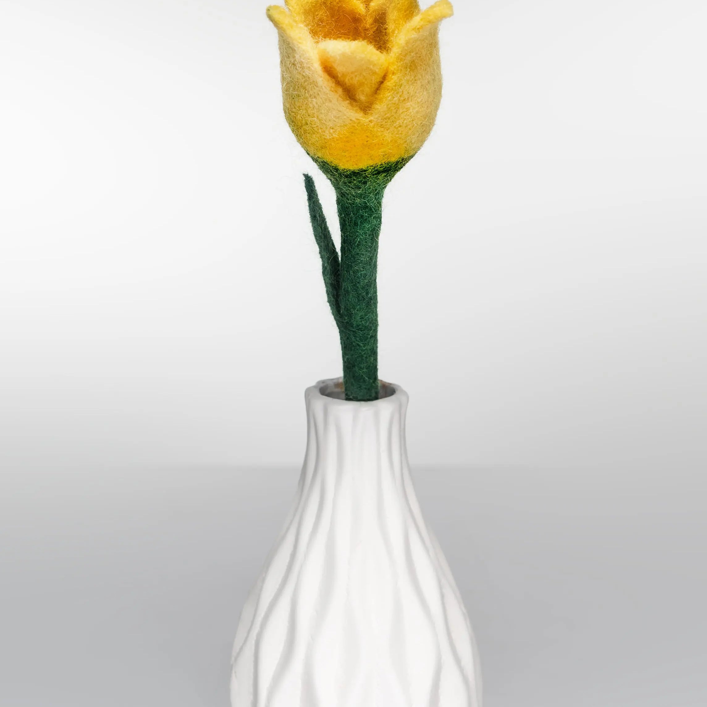 Elevate Your Space with Handcrafted Felt Flower Elegance - Explore Now - Best HimalayaBest Himalaya