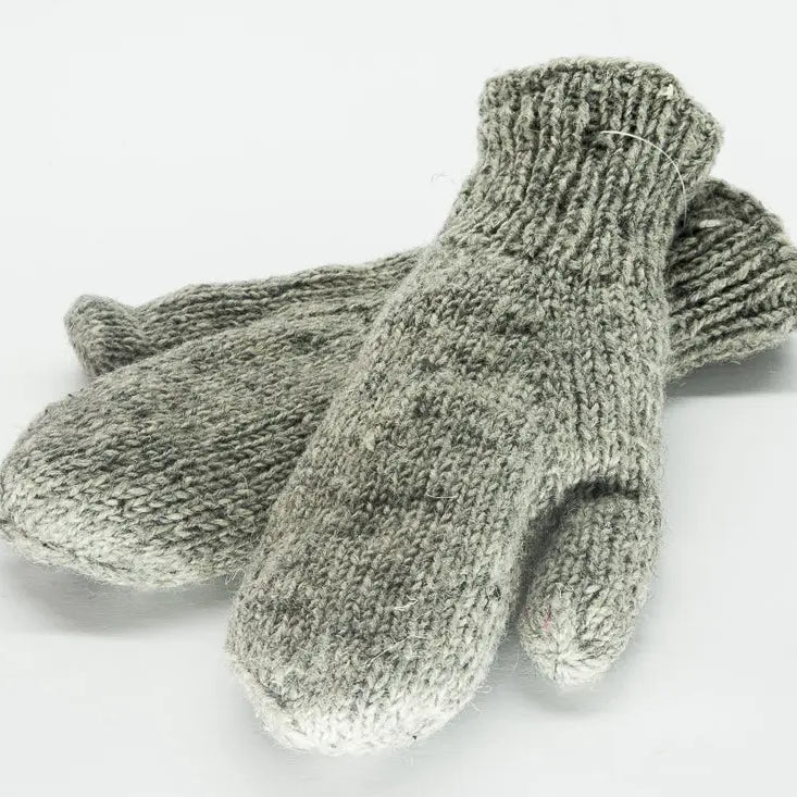 Elevate Your Style with Fingerless Woolen Hand Gloves – Fashion and Functionality Combined - Best HimalayaBest Himalaya
