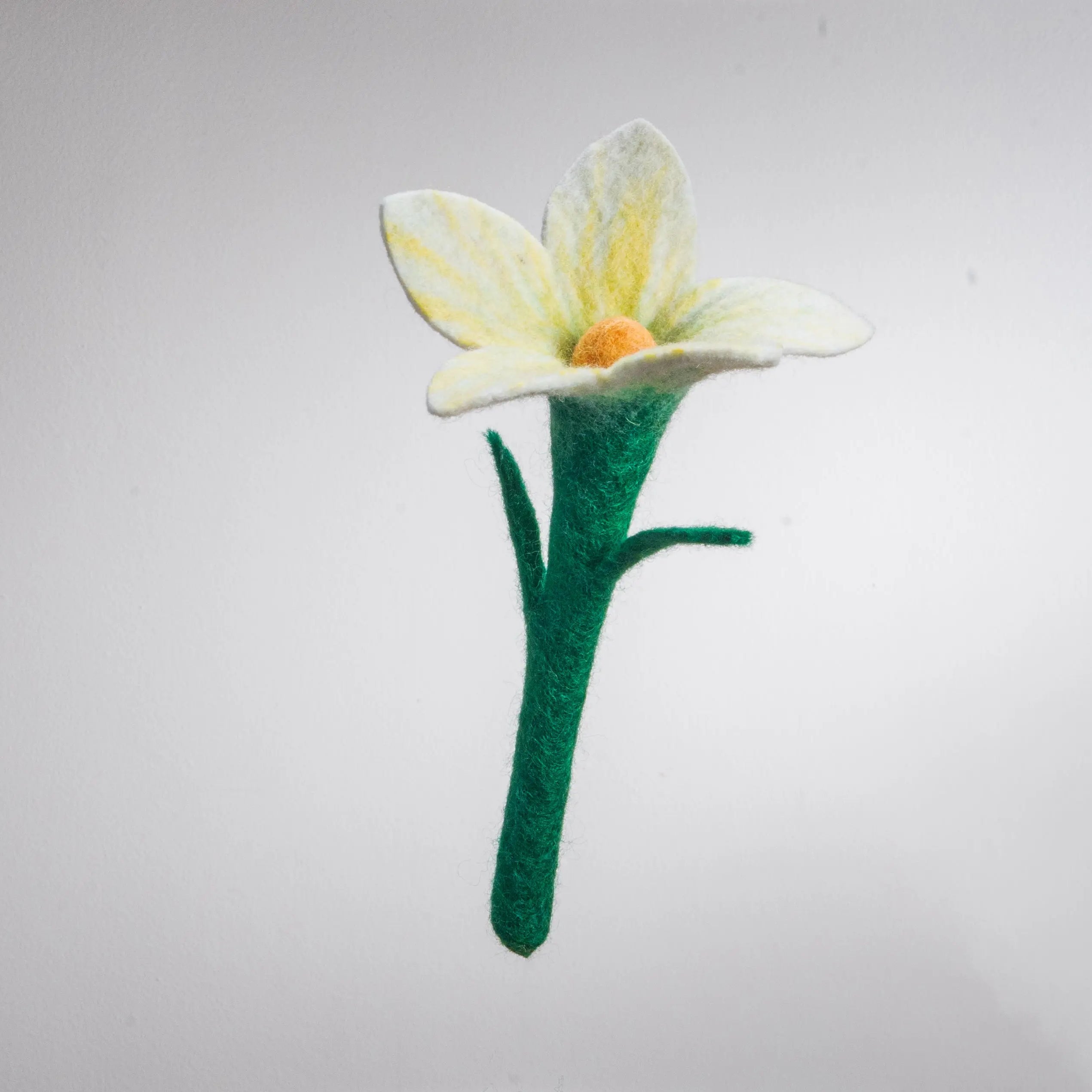 Enchanting Blooms: Handcrafted Felt Flower Add Nature's Grace to Your Space - Best HimalayaBest Himalaya