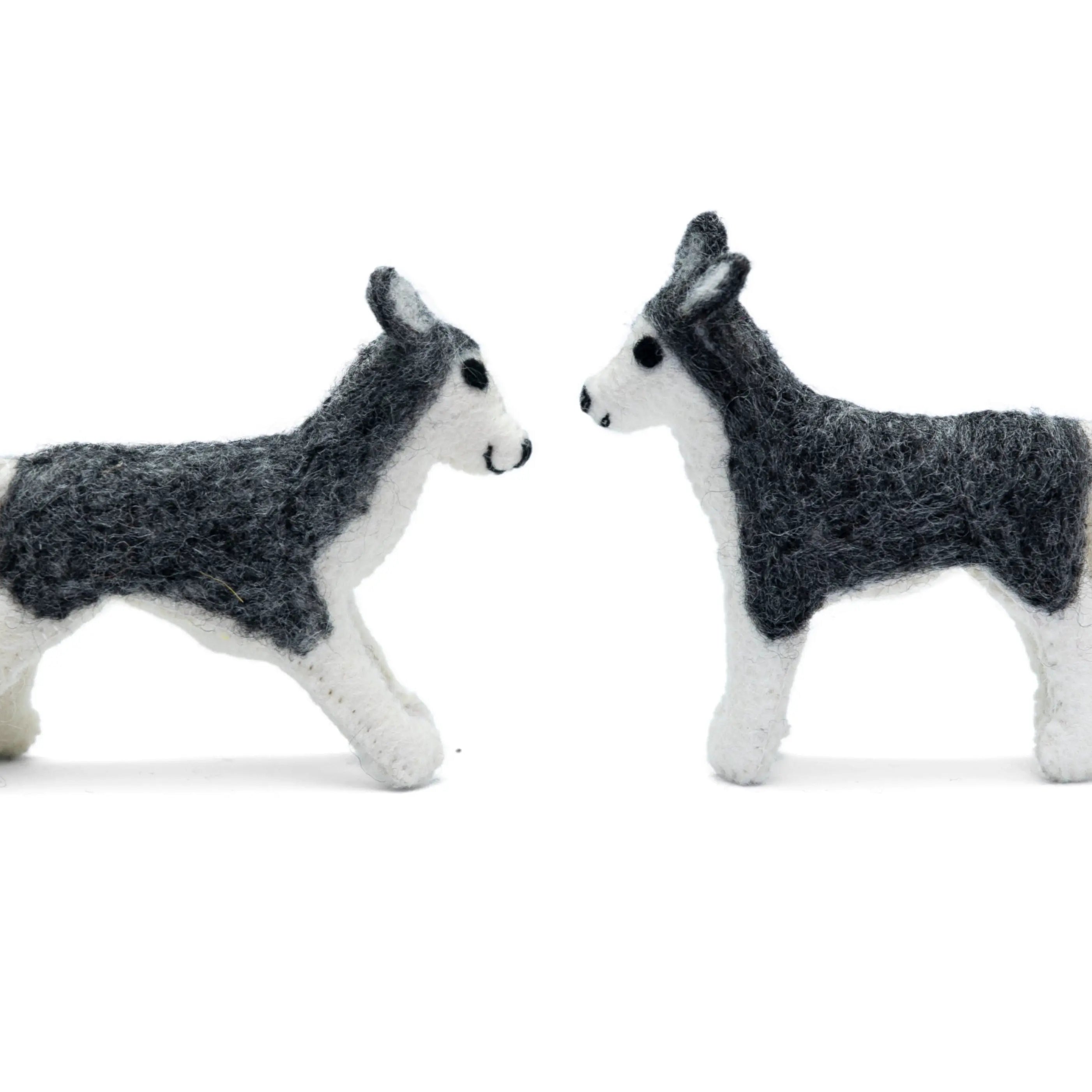 Experience Lifelike Elegance with Our Felt Toy Siberian Husky - Perfect Decor Companion - Best HimalayaBest Himalaya