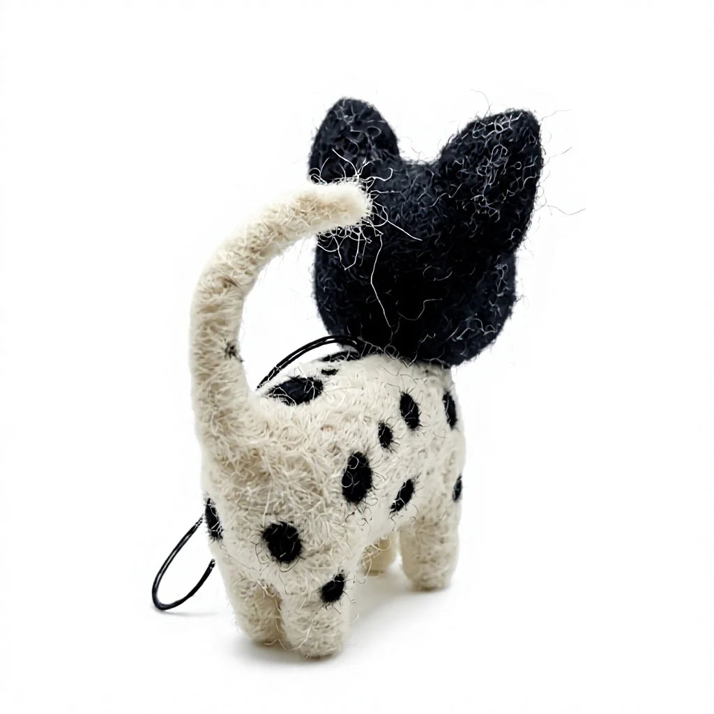 Felt Wool Black and White Cat Ornament Cartoon Animal Decoration – view 4