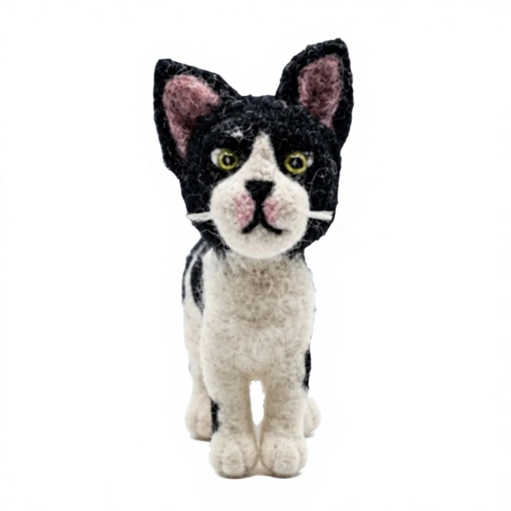 Felt Wool Black and White Cat Ornament Cartoon Animal Decoration – view 2