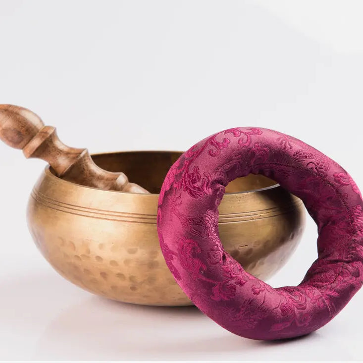 Hand Hammered Tibetan Singing Bowl for Meditation & Chakra Healing - Handmade in Nepal - Best Himalaya