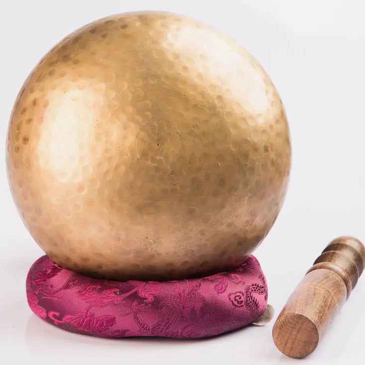 Hand Hammered Tibetan Singing Bowl for Meditation & Chakra Healing - Handmade in Nepal - Best Himalaya