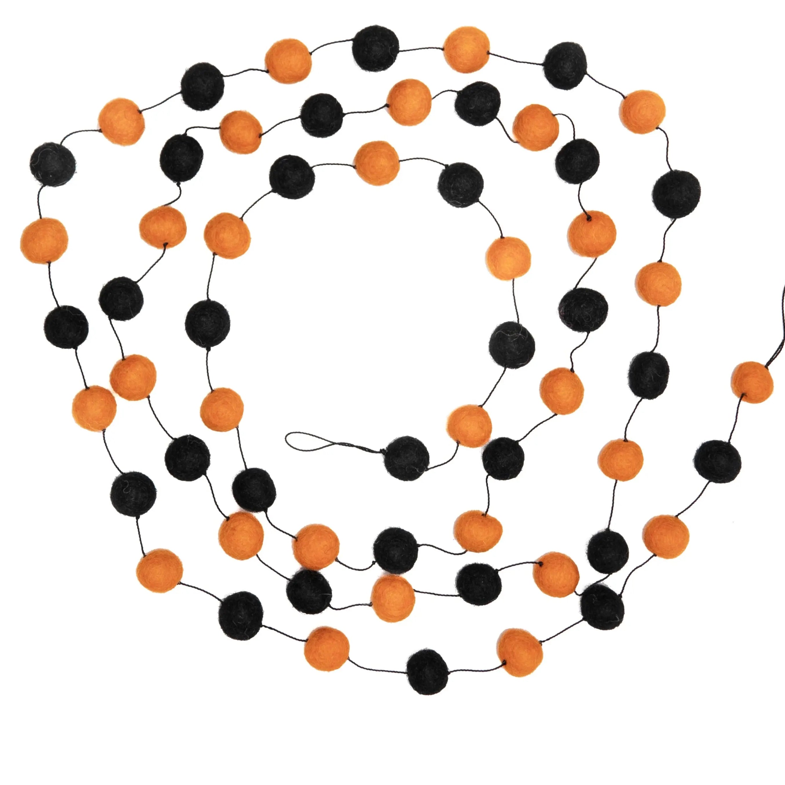 Handcrafted Felt Garland: Rustic Home Decor for Holidays and Events - Best HimalayaBest Himalaya