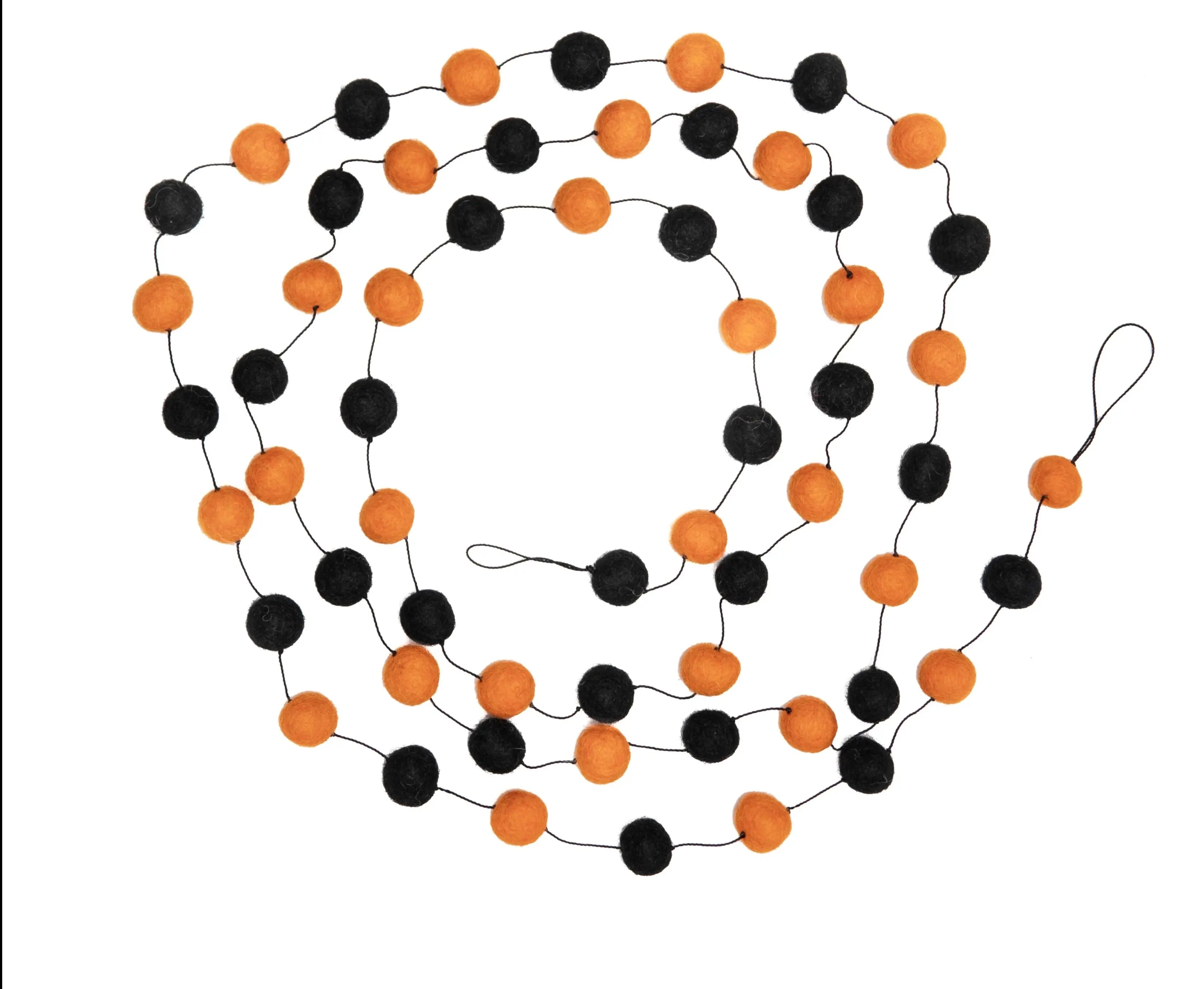 Handcrafted Felt Garland: Rustic Home Decor for Holidays and Events - Best HimalayaBest Himalaya