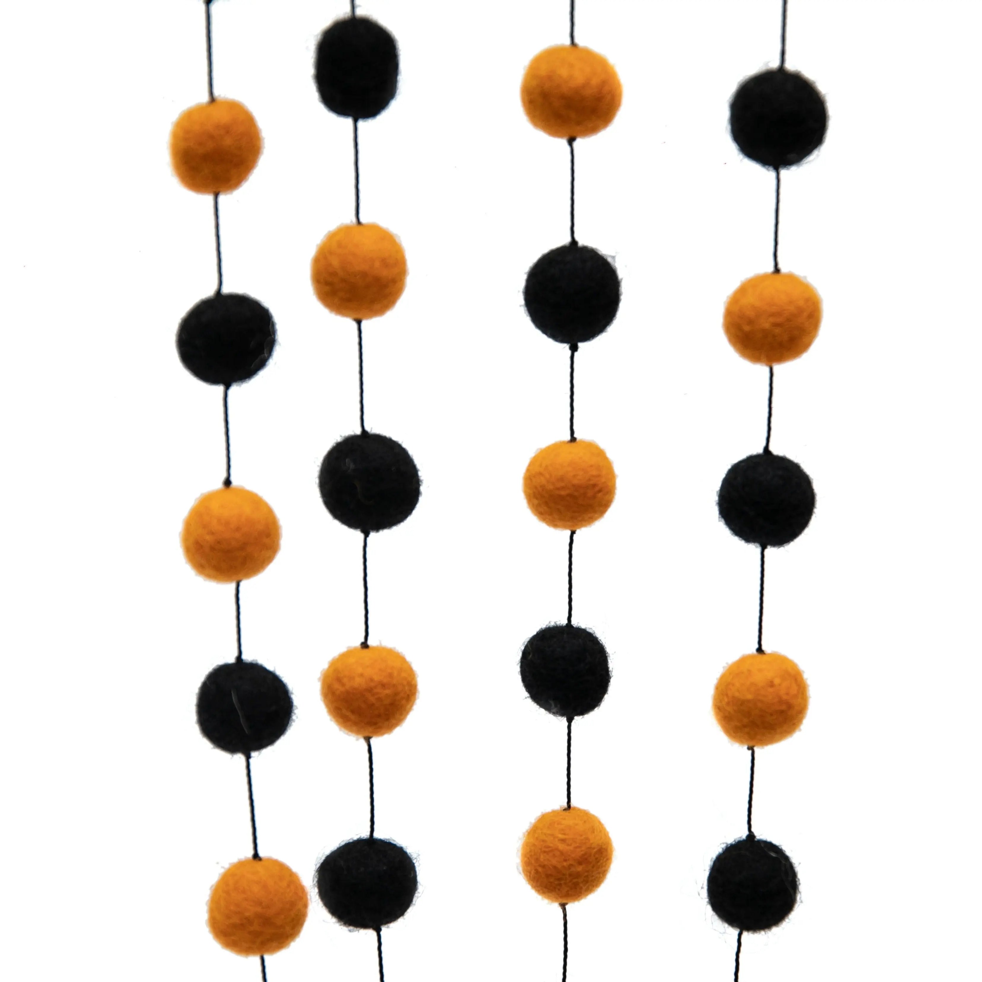 Handcrafted Felt Garland: Rustic Home Decor for Holidays and Events - Best HimalayaBest Himalaya