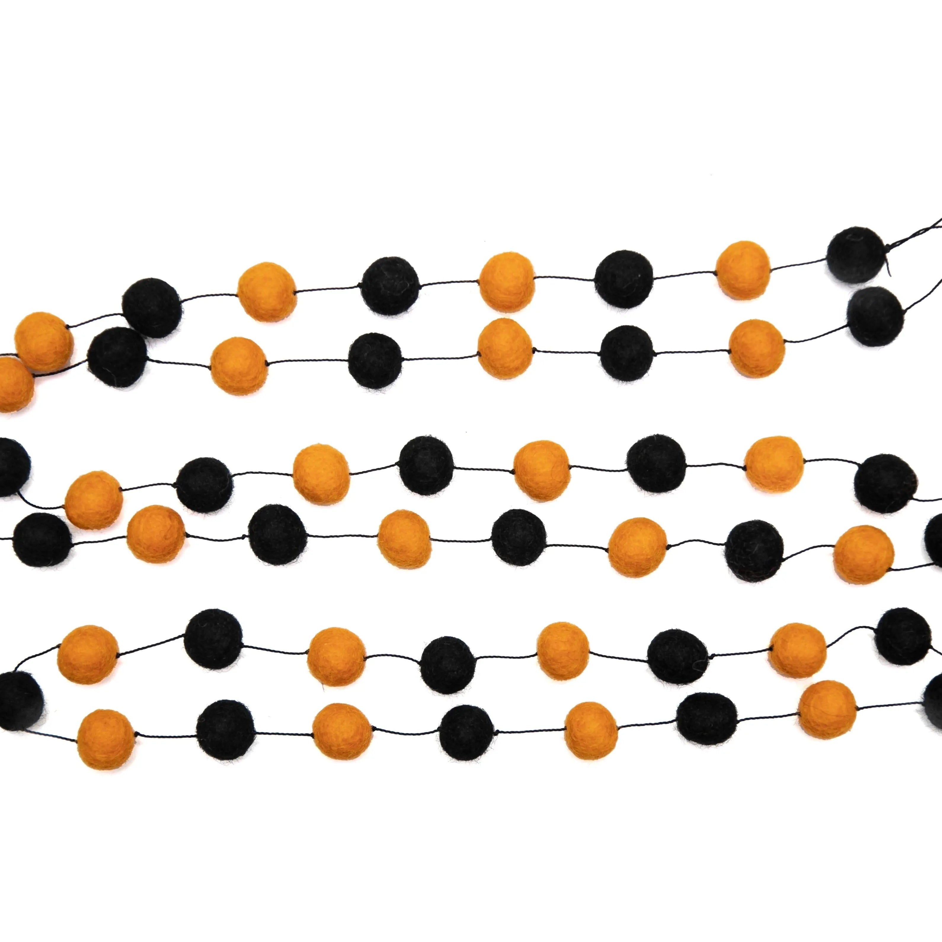 Handcrafted Felt Garland: Rustic Home Decor for Holidays and Events - Best HimalayaBest Himalaya