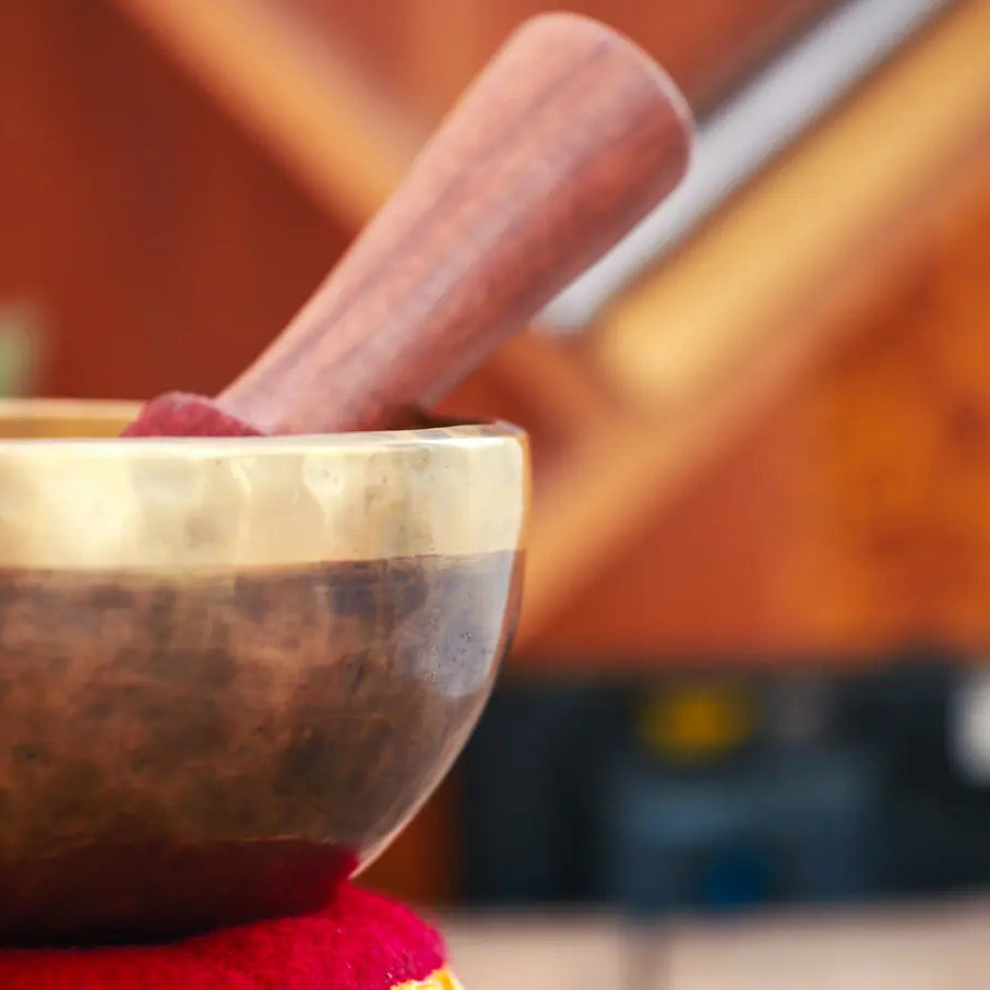 Jambati 7 metal Carved Tibetan Singing Bowl - Best Himalaya