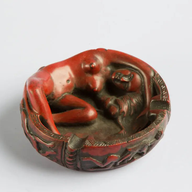 Naked lady Resin Ash-tray - Best HimalayaBest Himalaya