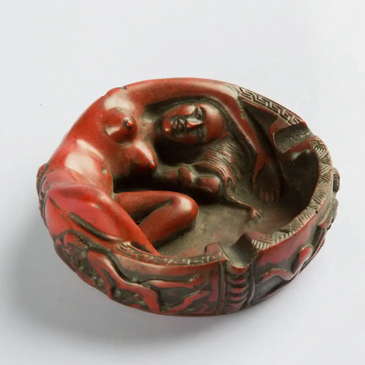 Naked lady Resin Ash-tray - Best HimalayaBest Himalaya