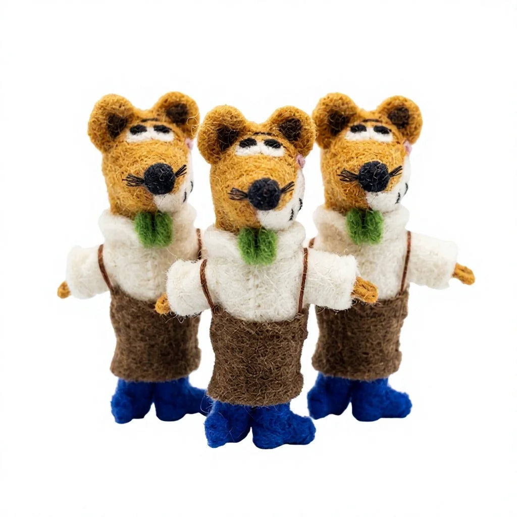 Felt Wool Mouse Ornament with Suspenders Cartoon Animal Christmas Decor – handmade by Best Himalaya