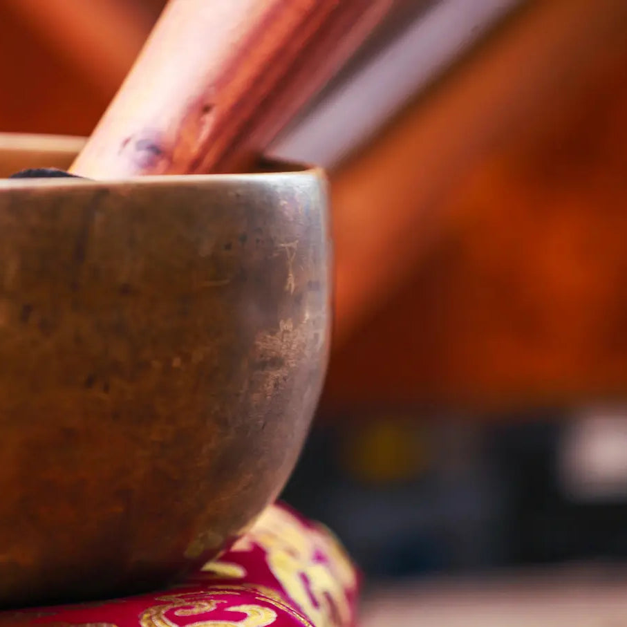 Thado Bati Silk Pillow set Singing Bowl For Chakra Balance - Best HimalayaBest Himalaya