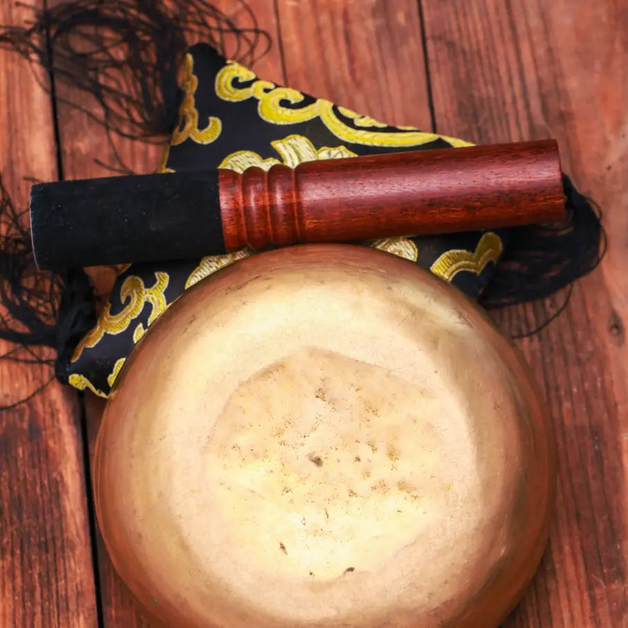 Thado Bati Singing Bowl For Crystal Cleansing and Feng Shui - Best HimalayaBest Himalaya