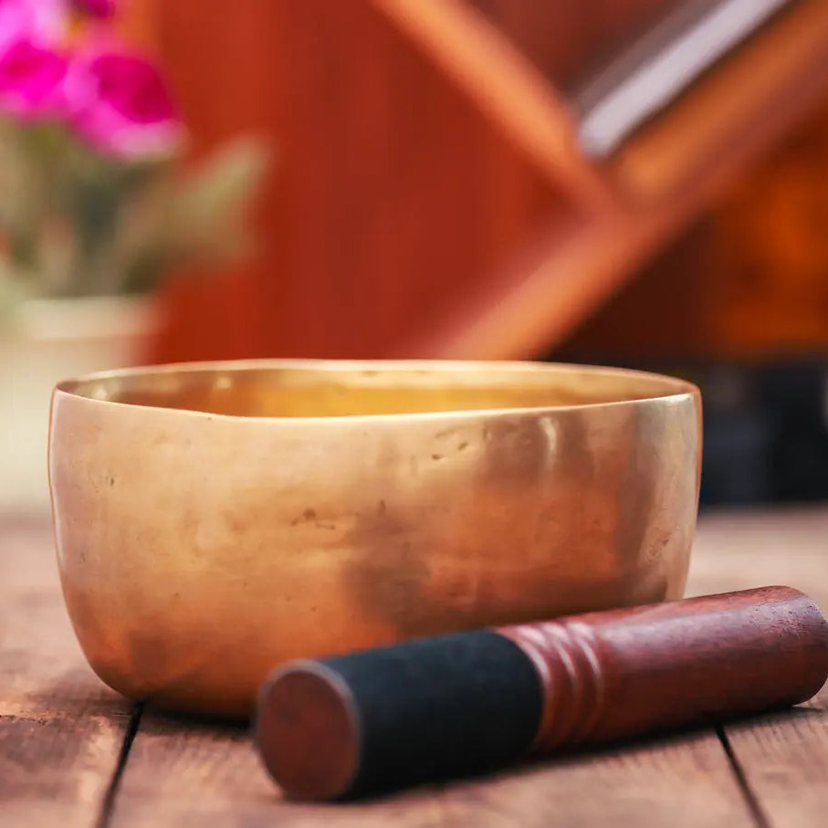 Thado Bati Singing Bowl For Crystal Cleansing and Feng Shui - Best HimalayaBest Himalaya