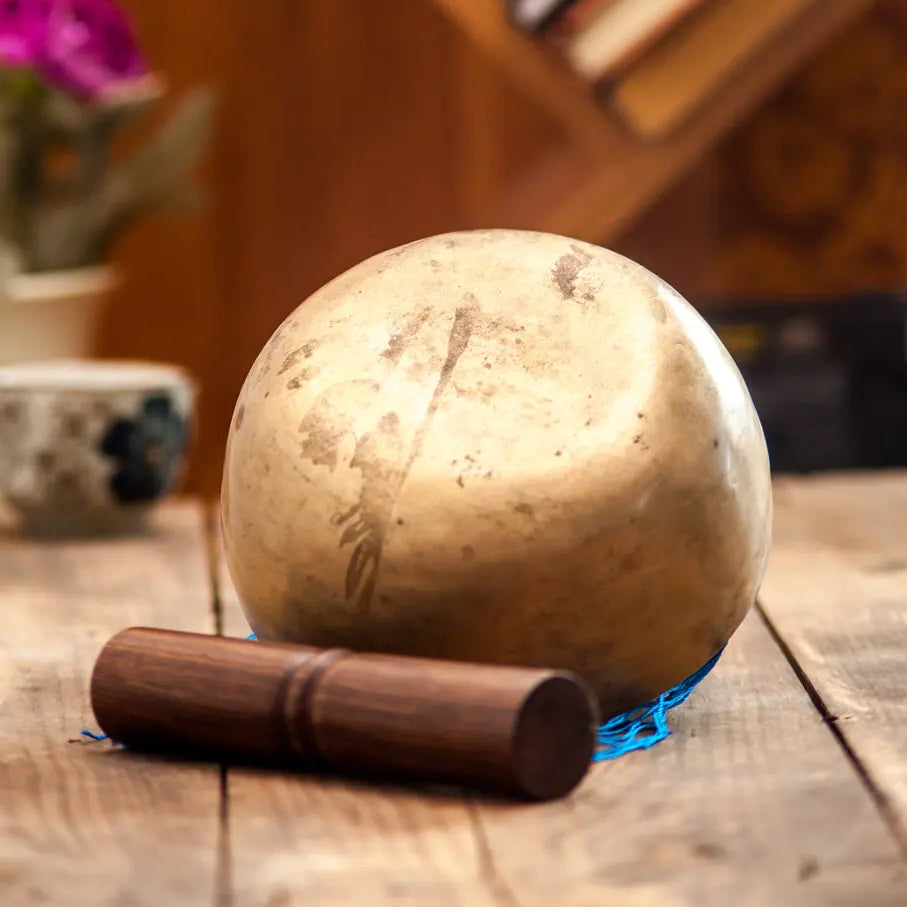 Thado Bati Tibetan Healing Singing Bowl - Best HimalayaBest Himalaya