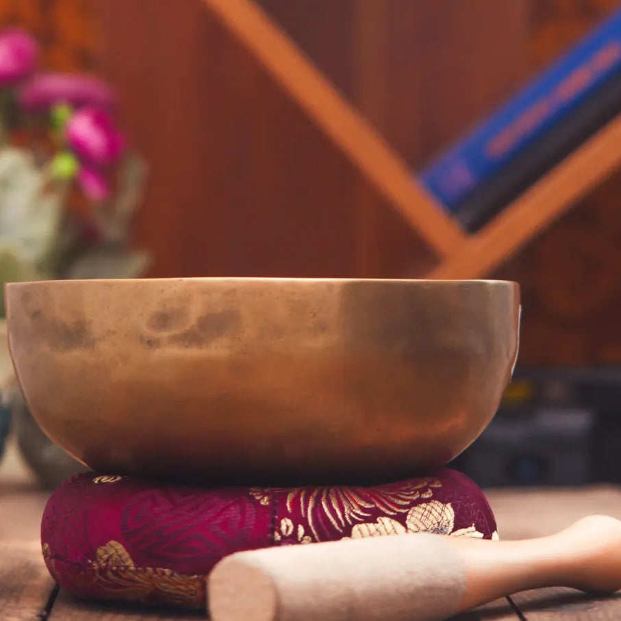 Tuned Chicken Bati Singing Bowl - Best HimalayaBest Himalaya