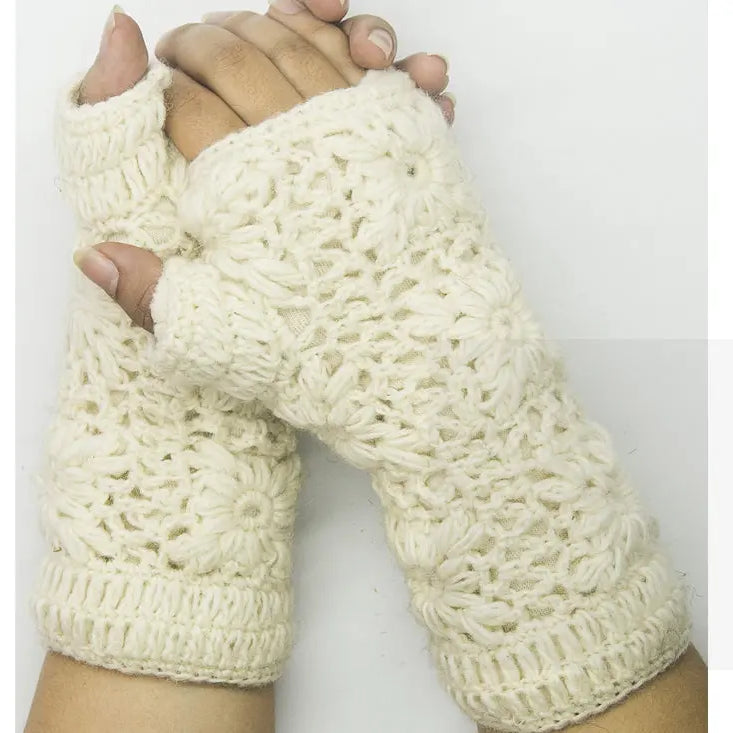 White Woolen Hand Gloves - Best HimalayaBest Himalaya