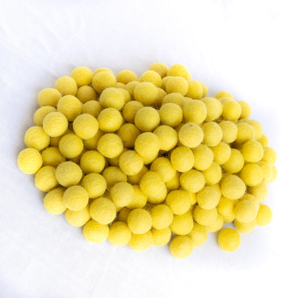 Unveiling the Versatility of Yellow Felt Balls: Wholesale and Bulk Quantity Sales