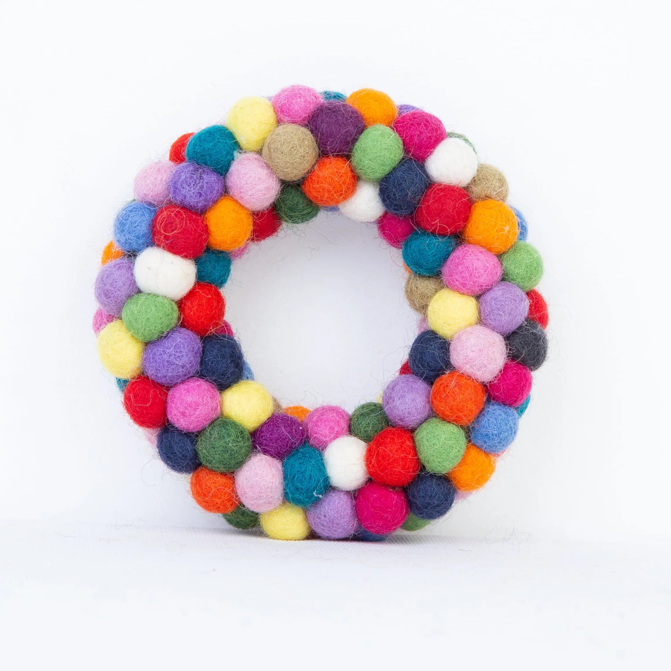 A Complete Guide to Buying Wholesale Felt Wreaths from Nepal - Best Himalaya