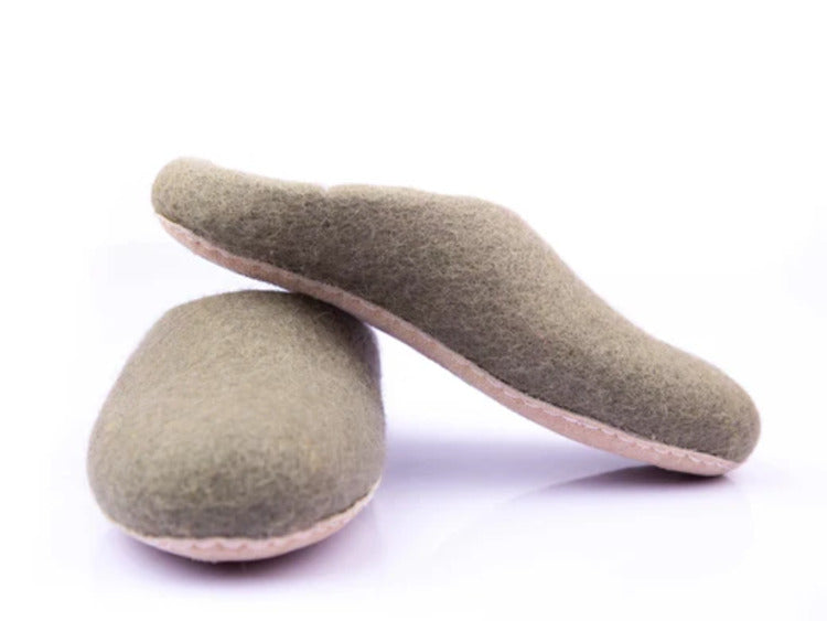 Comfort and Style Unleashed: Wholesale Felt Shoes for Bulk Quantity "Exporters" - Best Himalaya