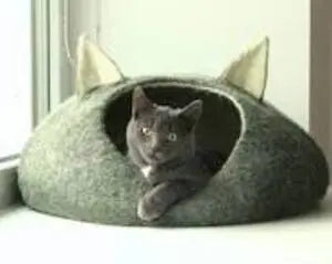 Crafting Your Own Cat Cave Felt Hideaway: Unleash Your Creativity