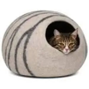 Felt Cat Cave : A Cozy Retreat for Your Feline Friend
