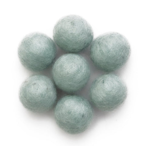 Wholesale Organic 2 cm Felt Balls: Ecofriendly, Cruelty-Free, ISO  14001:2015 Certified - Best Himalaya