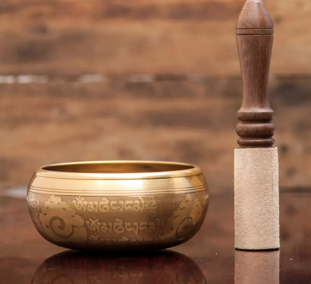 Exquisite Etched Carving Singing Bowl Set for Meditation and Sound Therapy with Beautiful Design - Best Himalaya