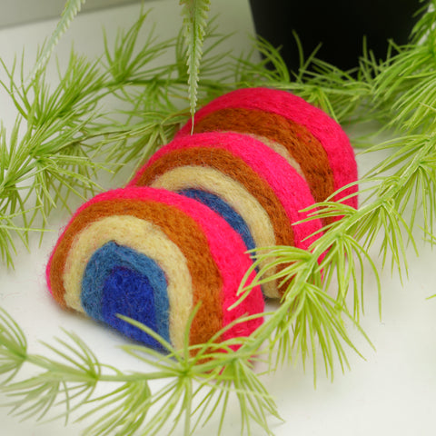 Enchanting Handcrafted Felt Rainbow Toys: Inspire Creativity and Exploration with this Vibrant and Educational Playtime Set for Kids