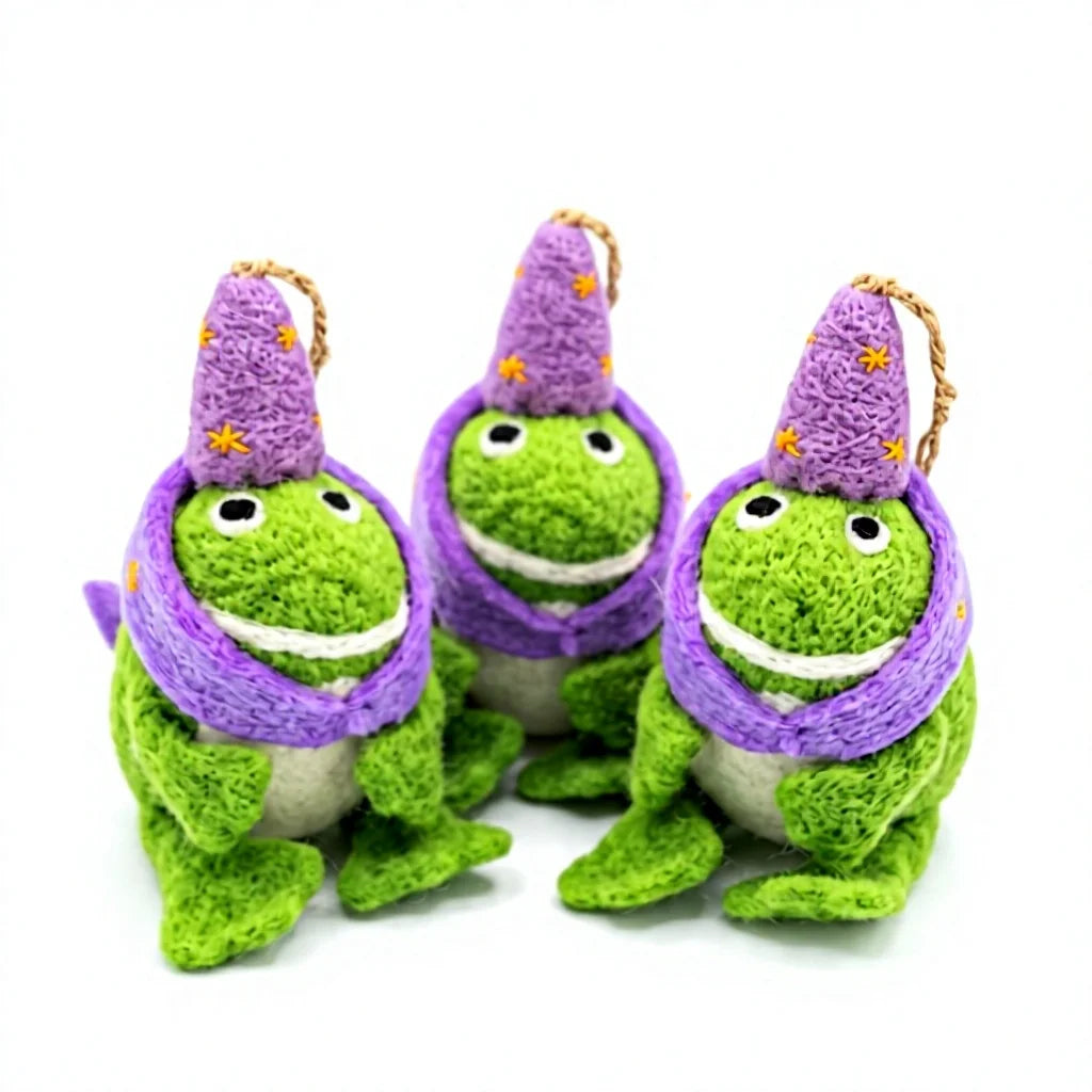 Felt Wool Frog Christmas Ornament with Purple Wizard Hat and Star Details Handmade Cartoon Animal Decor Small Wall Hanging – handmade by Best Himalaya