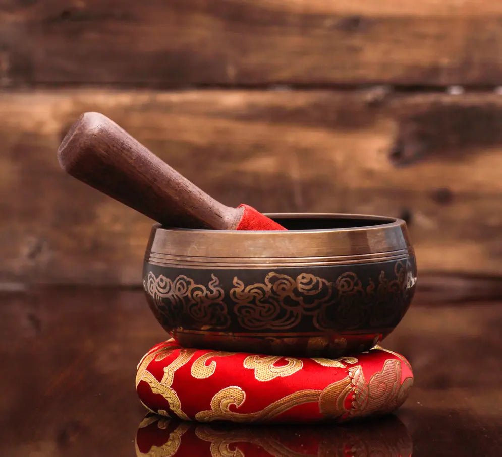 Ohm Carved Tibetan Handmade Singing Bowl - Best Himalaya