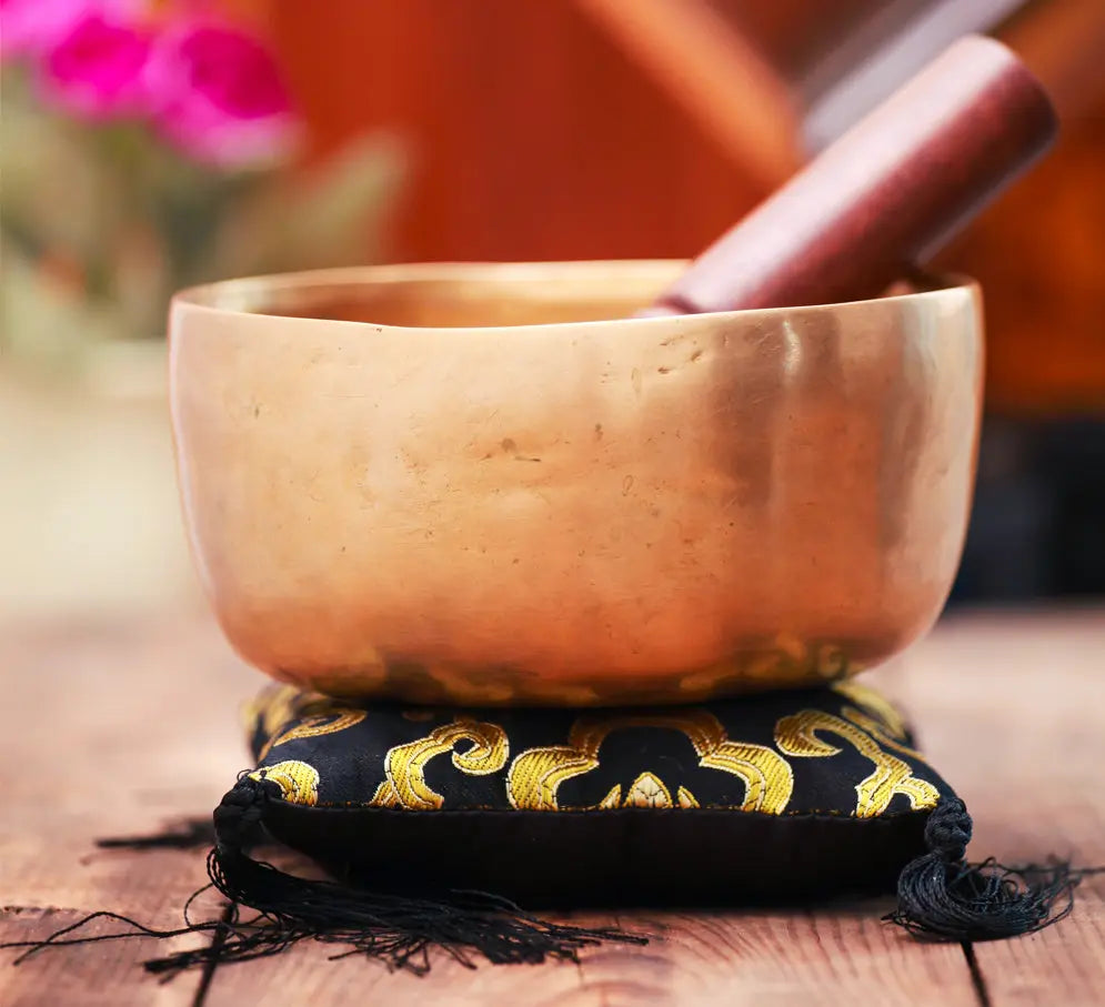 Thado Bati Singing Bowl For Crystal Cleansing and Feng Shui - Best HimalayaBest Himalaya