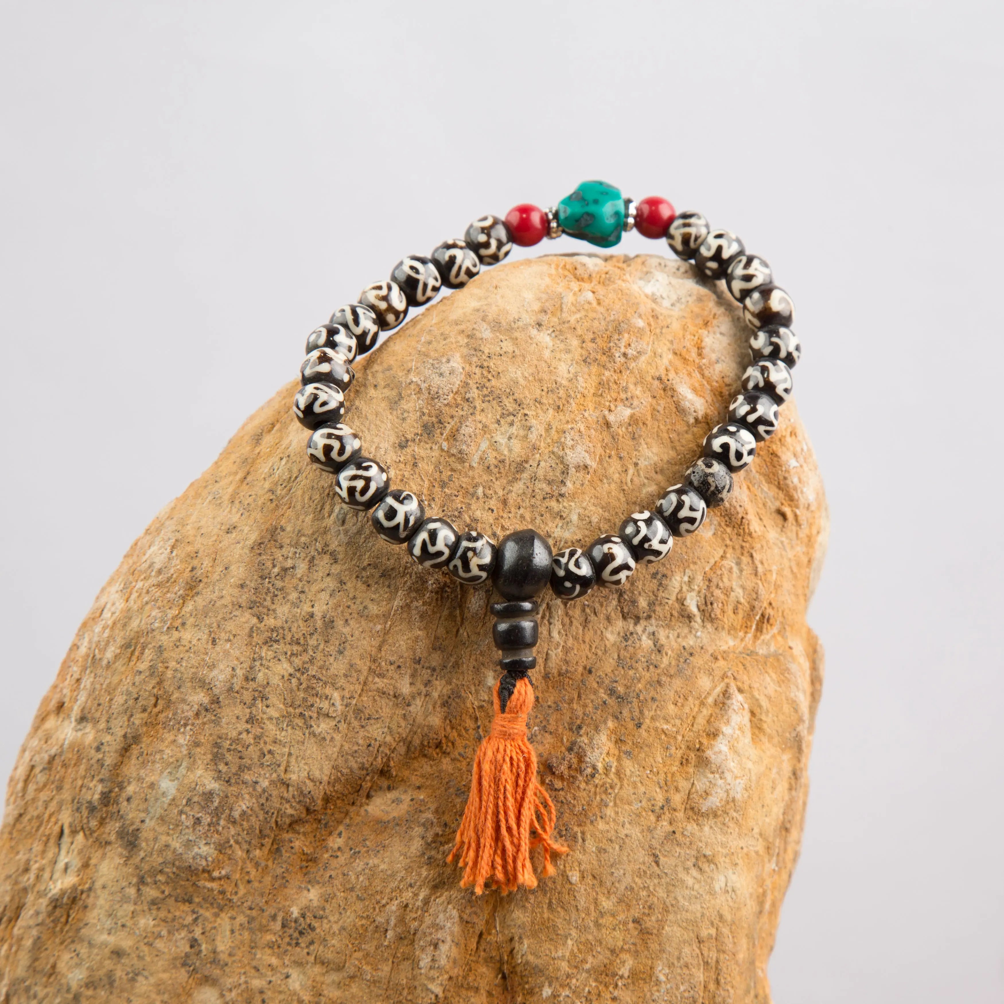 Traditional Bone and Onyx Wrist Mala OM Bracelets Buddha Beaded Lucky Healing - Best HimalayaBest Himalaya