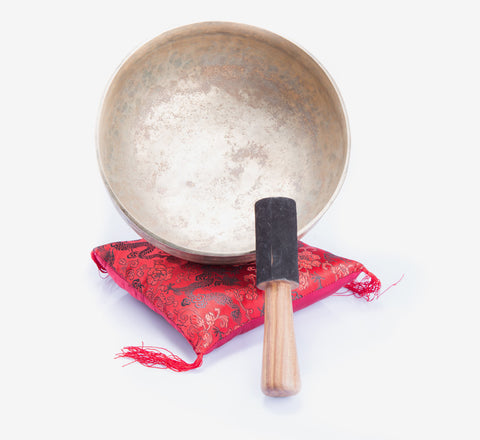7 Metal Handmade Tibetan Ulta Bati Singing Bowl for Meditation and Chakra Healing