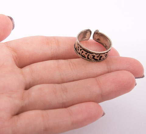 Finger Ring for Men/Women Silver Plated Om Mani Padme Hum Adjustable Finger Ring