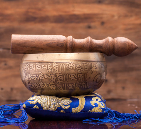 Ohm Mantra Carved Tibetan Singing Bowl Pillow Set