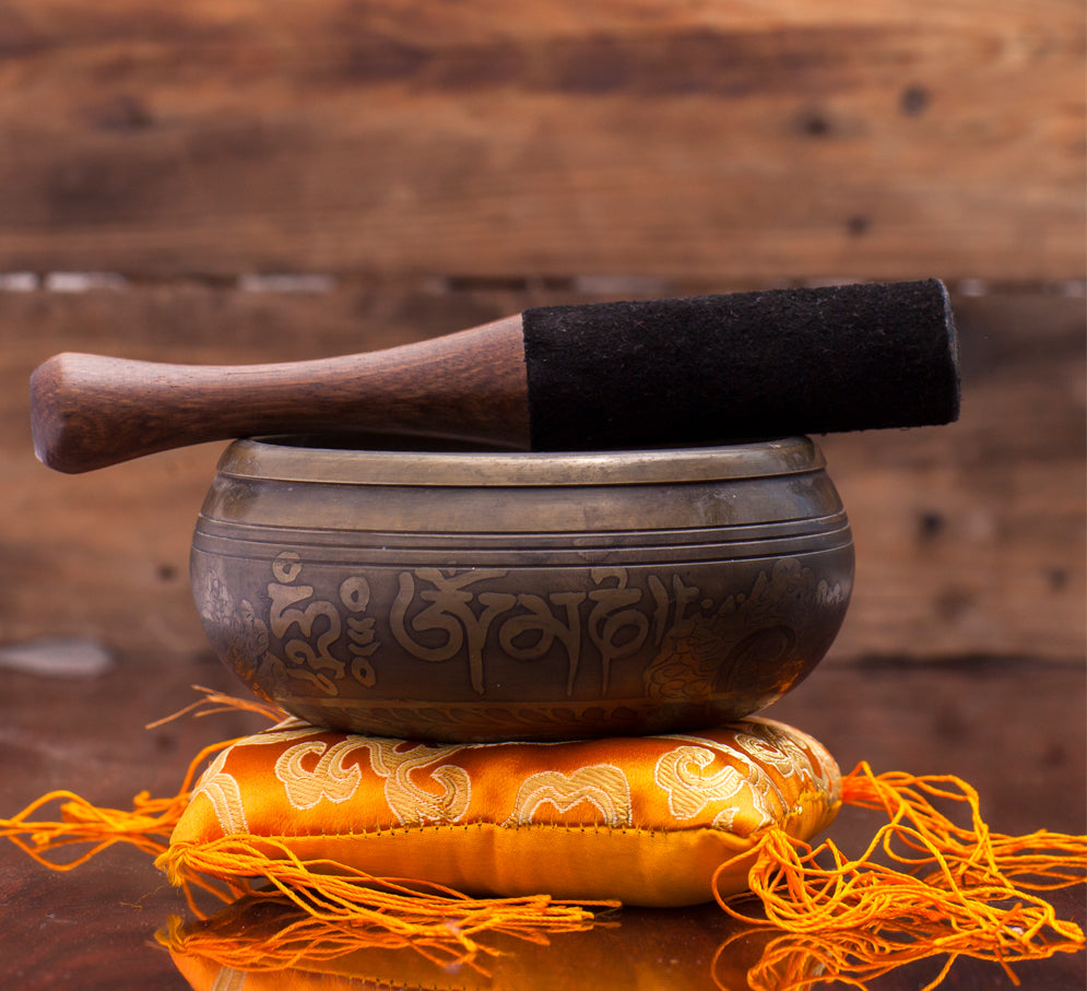 4-inch Buddhism Mantra Caved Singing Bowl
